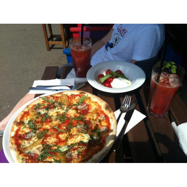 Ресторанный сервис бронирования столиков menu-rest.com - Интерьер ресторана "Correa`s"