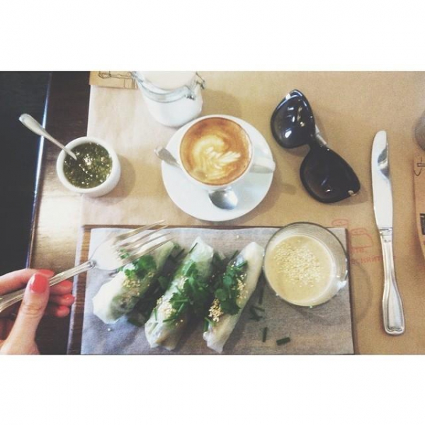 Ресторанный сервис бронирования столиков menu-rest.com - Интерьер ресторана "Простые вещи"