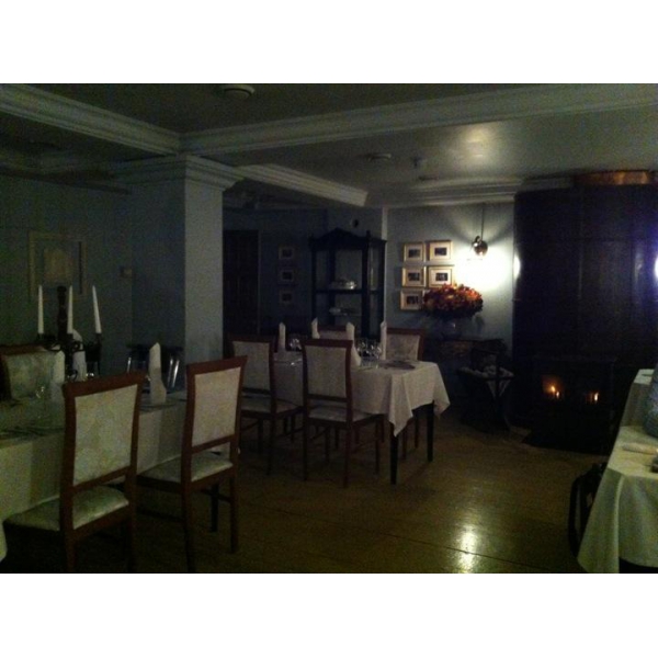 Ресторанный сервис бронирования столиков menu-rest.com - Интерьер ресторана "Обломов"