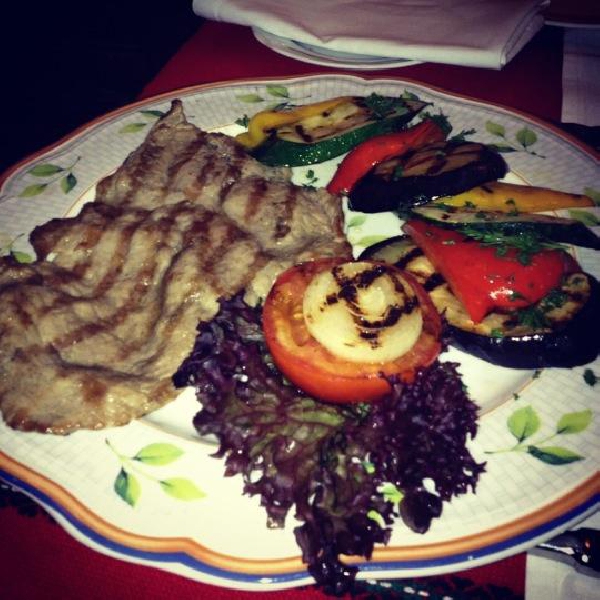 Ресторанный сервис бронирования столиков menu-rest.com - Интерьер ресторана "Баба Марта"