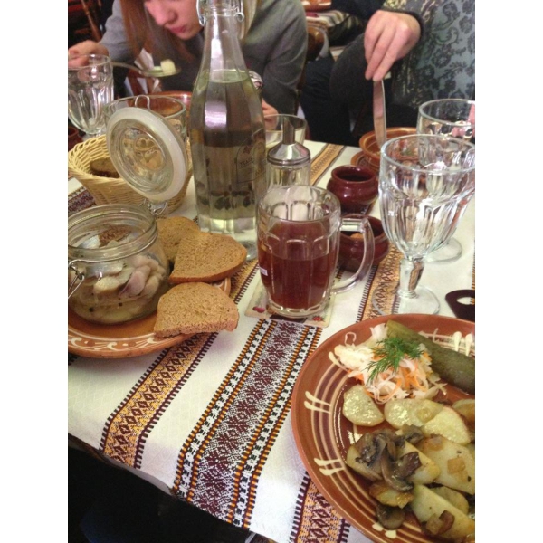 Ресторанный сервис бронирования столиков menu-rest.com - Интерьер ресторана "Тарас Бульба"