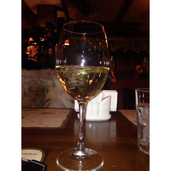 Ресторанный сервис бронирования столиков menu-rest.com - Интерьер ресторана "Джон Джоли"