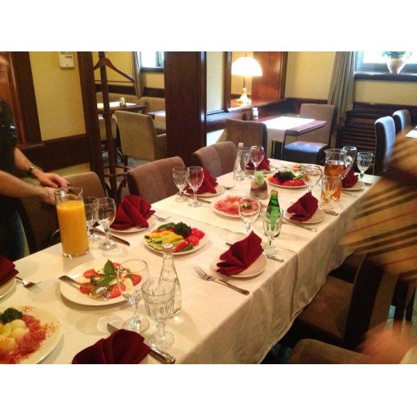 Ресторанный сервис бронирования столиков menu-rest.com - Интерьер ресторана "Примавера"