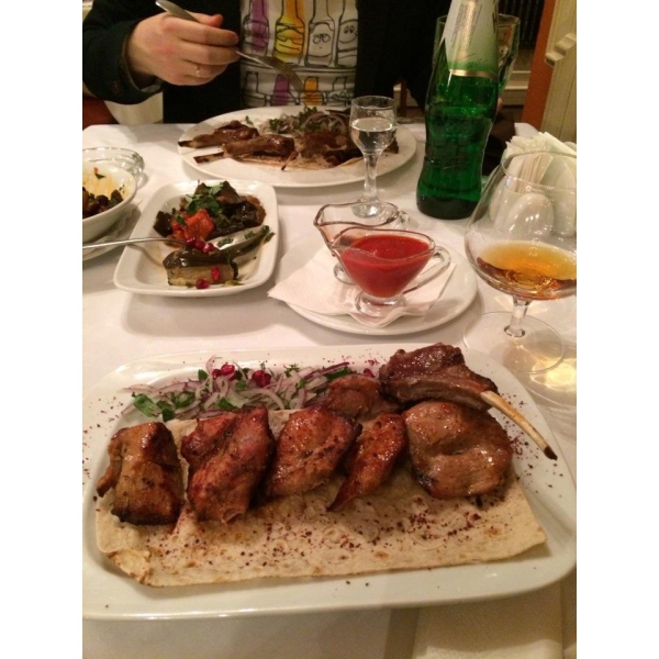 Ресторанный сервис бронирования столиков menu-rest.com - Интерьер ресторана "Сахли"