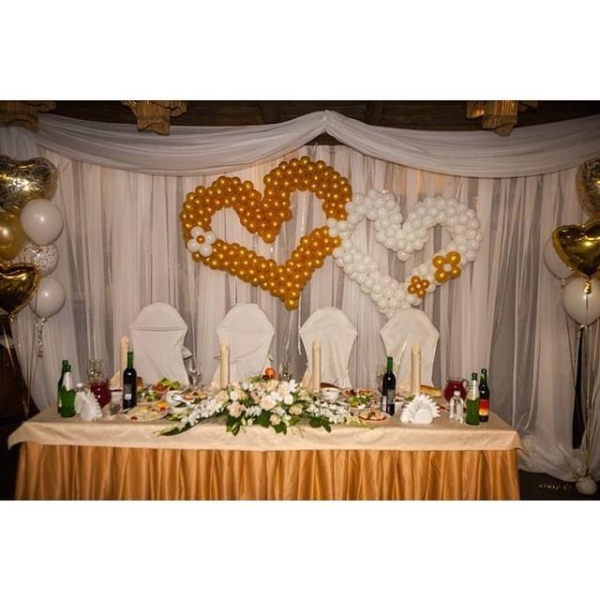 Ресторанный сервис бронирования столиков menu-rest.com - Интерьер ресторана "Хижина"