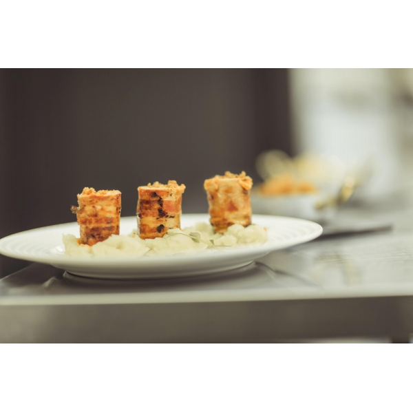 Ресторанный сервис бронирования столиков menu-rest.com - Интерьер ресторана "Никола Тесла"