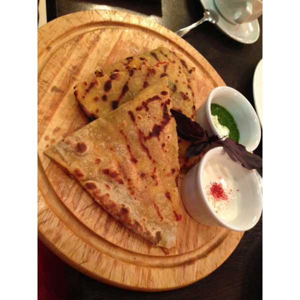 Ресторанный сервис бронирования столиков menu-rest.com - Интерьер ресторана "Жи есть"