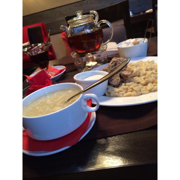 Ресторанный сервис бронирования столиков menu-rest.com - Интерьер ресторана "Жи есть"