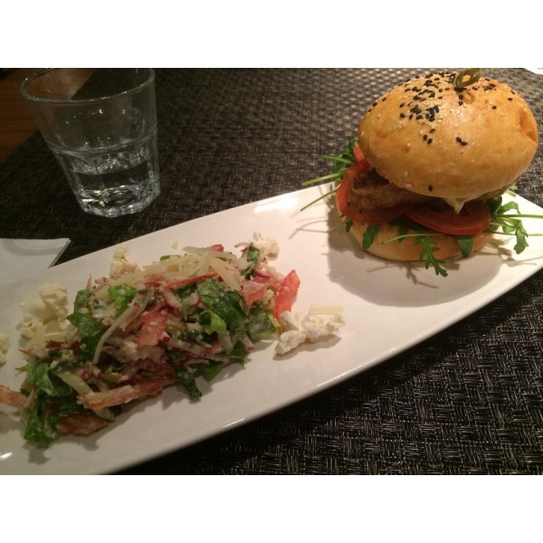 Ресторанный сервис бронирования столиков menu-rest.com - Интерьер ресторана "Black Market"