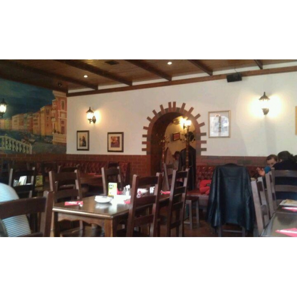 Ресторанный сервис бронирования столиков menu-rest.com - Интерьер ресторана "Максима Пицца"