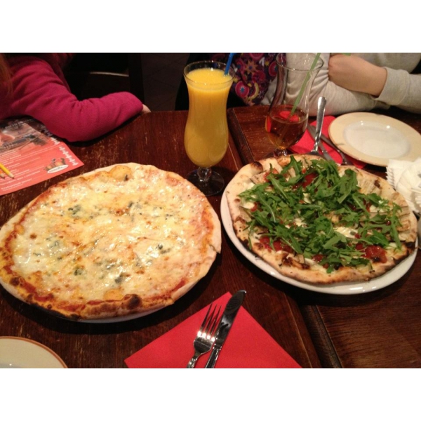 Ресторанный сервис бронирования столиков menu-rest.com - Интерьер ресторана "Максима Пицца"