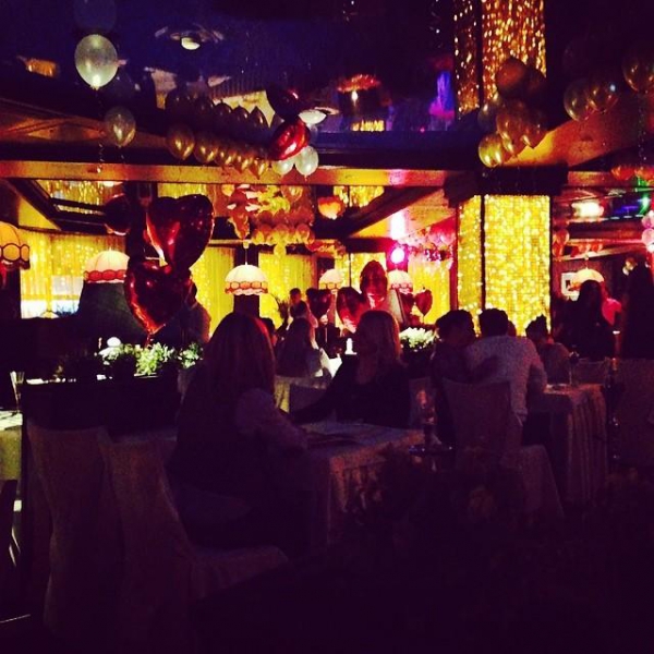 Ресторанный сервис бронирования столиков menu-rest.com - Интерьер ресторана "Сим Сити"