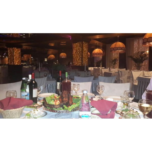 Ресторанный сервис бронирования столиков menu-rest.com - Интерьер ресторана "Сим Сити"