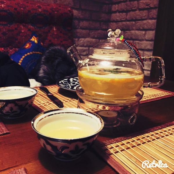 Ресторанный сервис бронирования столиков menu-rest.com - Интерьер ресторана "Павлин-Мавлин"