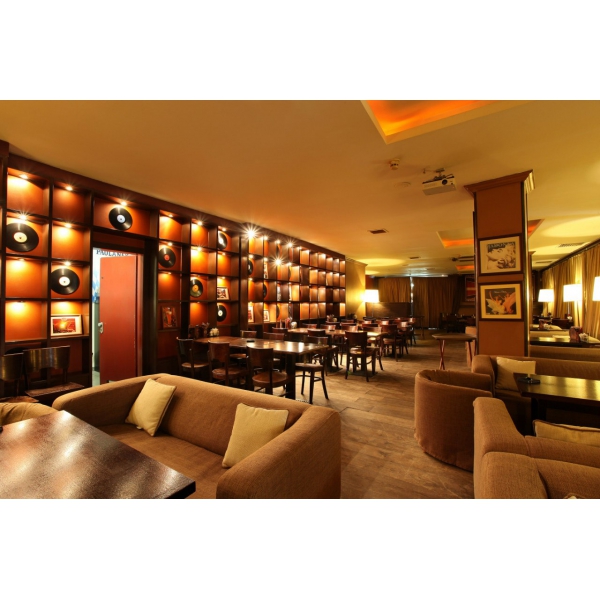 Ресторанный сервис бронирования столиков menu-rest.com - Интерьер ресторана "Колбасофф"