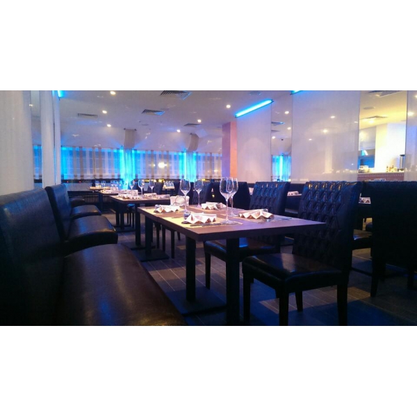 Ресторанный сервис бронирования столиков menu-rest.com - Интерьер ресторана "Старый друг"