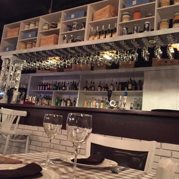 Ресторанный сервис бронирования столиков menu-rest.com - Интерьер ресторана "Никола Тесла"