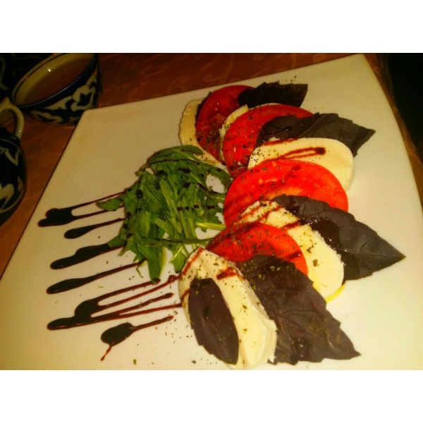 Ресторанный сервис бронирования столиков menu-rest.com - Интерьер ресторана "Караван One"