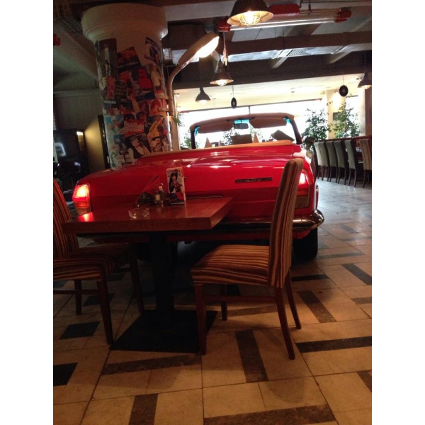 Ресторанный сервис бронирования столиков menu-rest.com - Интерьер ресторана "Опять 25"