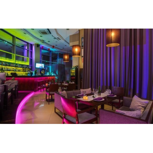 Ресторанный сервис бронирования столиков menu-rest.com - Интерьер ресторана "Крыша бар"