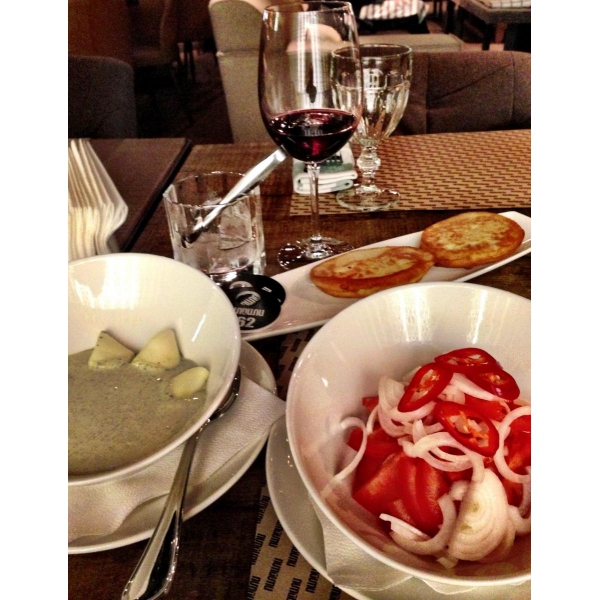 Ресторанный сервис бронирования столиков menu-rest.com - Интерьер ресторана "Пилпили"