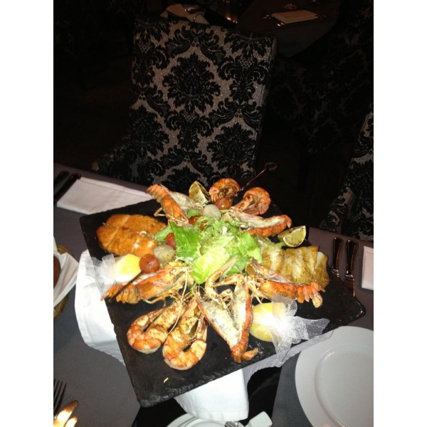 Ресторанный сервис бронирования столиков menu-rest.com - Интерьер ресторана "Пятый океан"