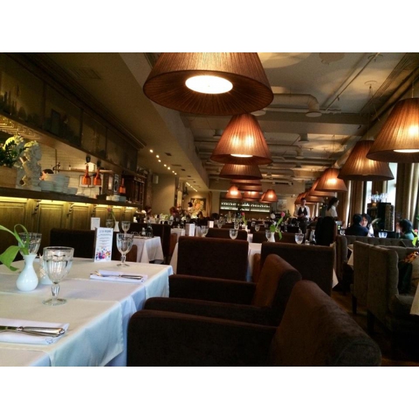 Ресторанный сервис бронирования столиков menu-rest.com - Интерьер ресторана "LUCIANO"