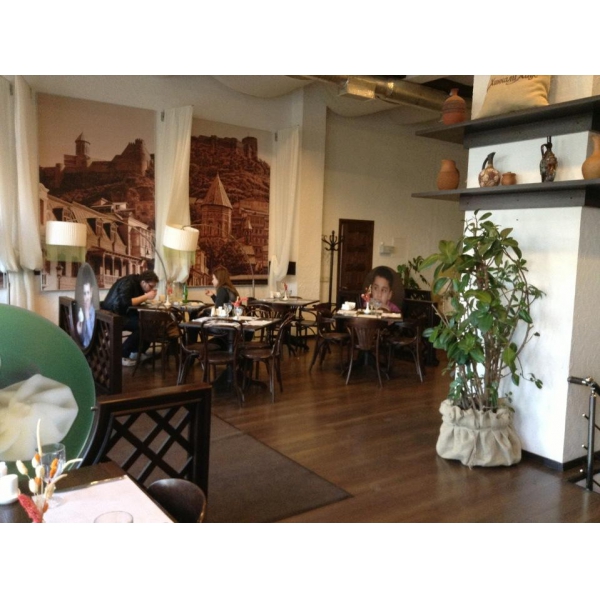 Ресторанный сервис бронирования столиков menu-rest.com - Интерьер ресторана "Хинкали Хаус"