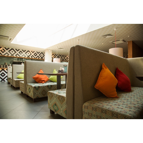 Ресторанный сервис бронирования столиков menu-rest.com - Интерьер ресторана "Изюм"