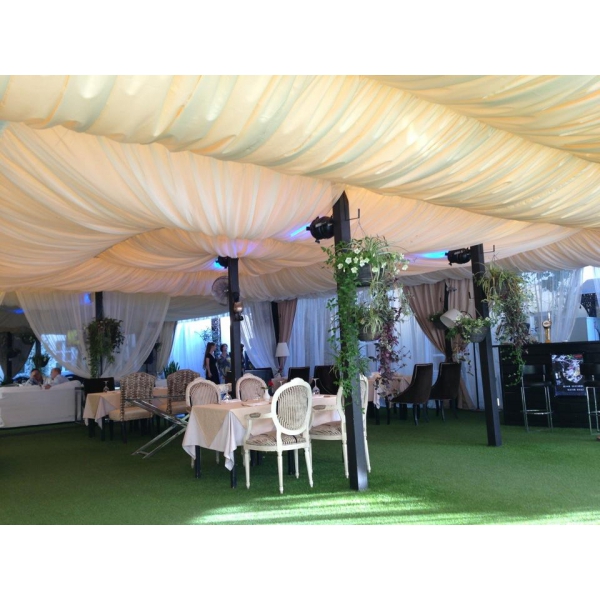 Ресторанный сервис бронирования столиков menu-rest.com - Интерьер ресторана "Гусятникоff"