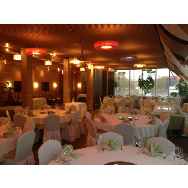 Ресторанный сервис бронирования столиков menu-rest.com - Интерьер ресторана "BrownBar Club"