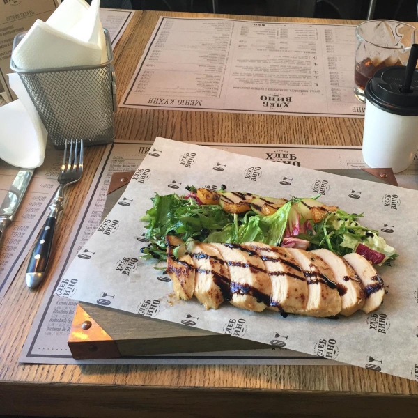 Ресторанный сервис бронирования столиков menu-rest.com - Интерьер ресторана "Хлеб и вино"