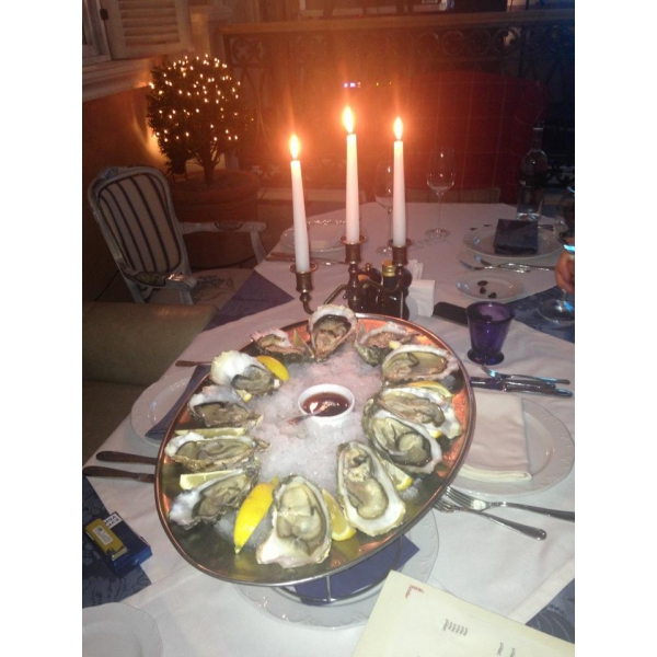 Ресторанный сервис бронирования столиков menu-rest.com - Интерьер ресторана "La Taverna"