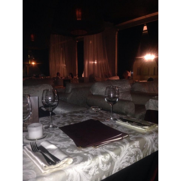 Ресторанный сервис бронирования столиков menu-rest.com - Интерьер ресторана "SIMPLE PLEASURES"