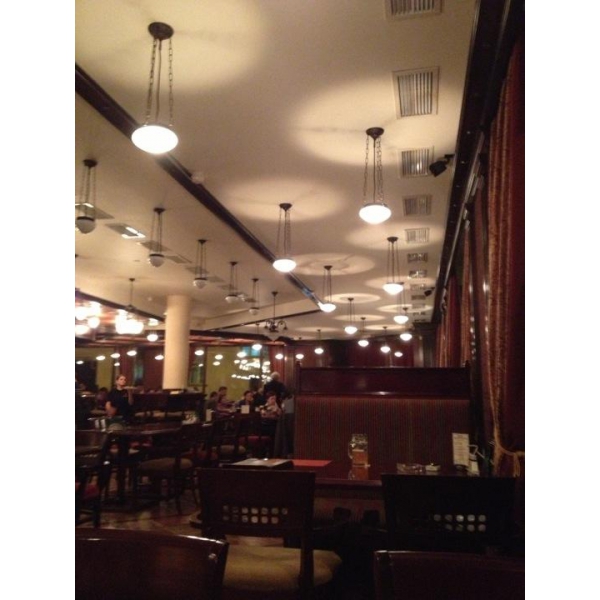 Ресторанный сервис бронирования столиков menu-rest.com - Интерьер ресторана "Плотников Паб"