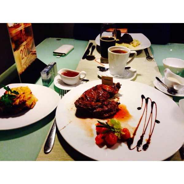 Ресторанный сервис бронирования столиков menu-rest.com - Интерьер ресторана "Стейк`S"