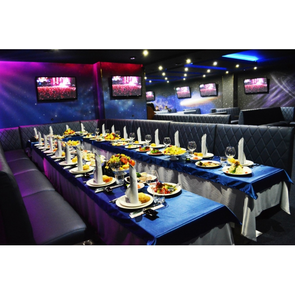 Ресторанный сервис бронирования столиков menu-rest.com - Интерьер ресторана "Звезды"