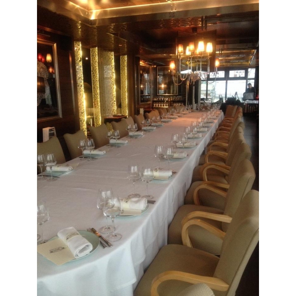 Ресторанный сервис бронирования столиков menu-rest.com - Интерьер ресторана "Русские сезоны"