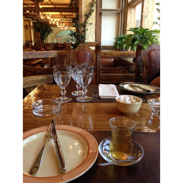 Ресторанный сервис бронирования столиков menu-rest.com - Интерьер ресторана "Долина Солнца"