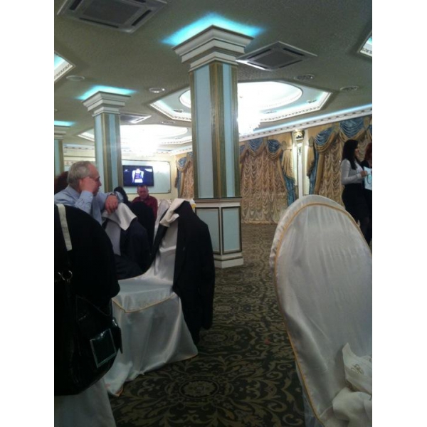 Ресторанный сервис бронирования столиков menu-rest.com - Интерьер ресторана "Кавказский дворик"