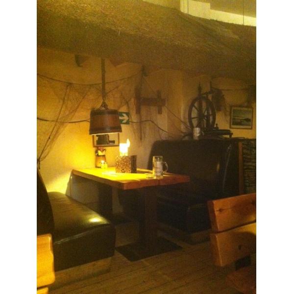 Ресторанный сервис бронирования столиков menu-rest.com - Интерьер ресторана "Ёрш"