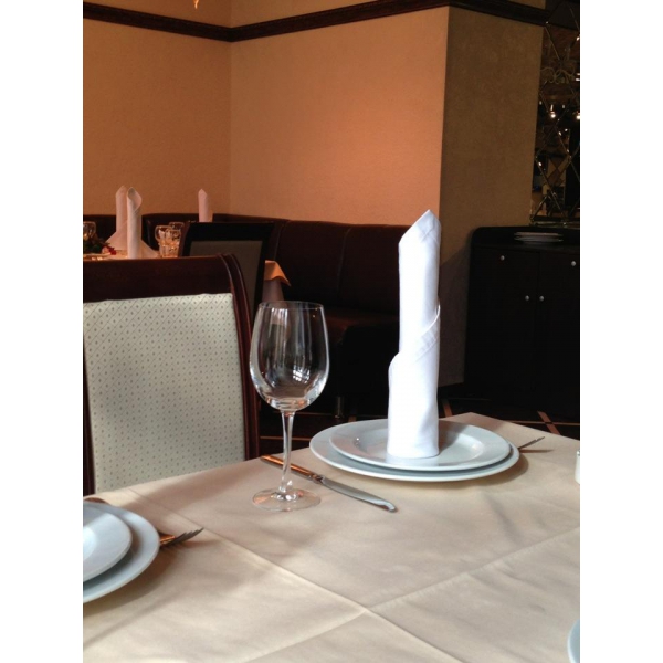 Ресторанный сервис бронирования столиков menu-rest.com - Интерьер ресторана "Загородный"