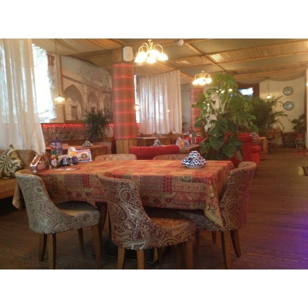 Ресторанный сервис бронирования столиков menu-rest.com - Интерьер ресторана "Вгости"