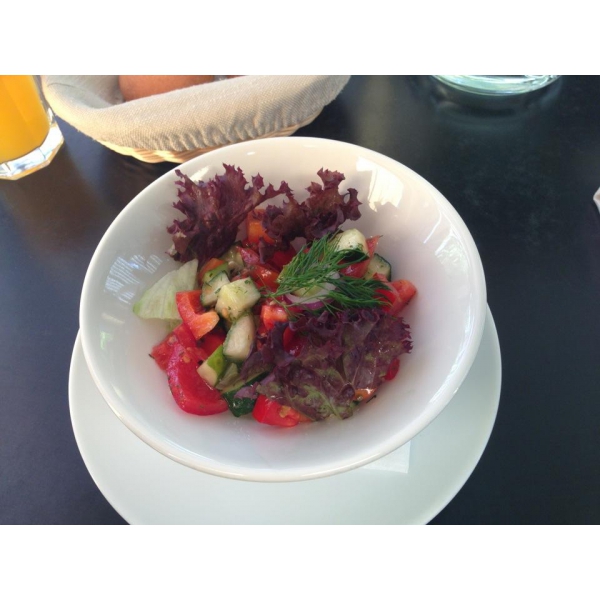 Ресторанный сервис бронирования столиков menu-rest.com - Интерьер ресторана "Апрель"