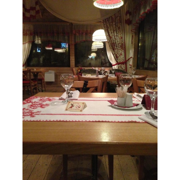 Ресторанный сервис бронирования столиков menu-rest.com - Интерьер ресторана "Вечера на хуторе"