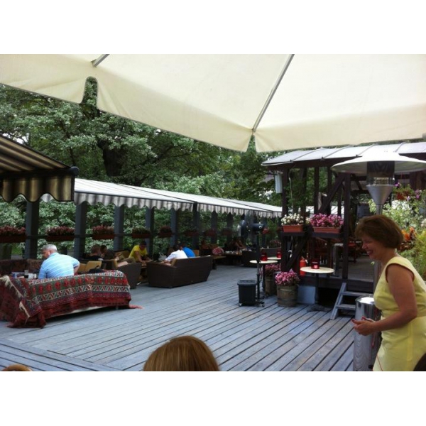 Ресторанный сервис бронирования столиков menu-rest.com - Интерьер ресторана "Твин Пигз"