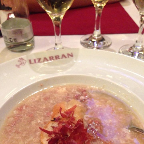 Ресторанный сервис бронирования столиков menu-rest.com - Интерьер ресторана "Lizarran"