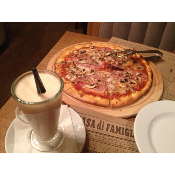 Ресторанный сервис бронирования столиков menu-rest.com - Интерьер ресторана "Casa di Famiglia"