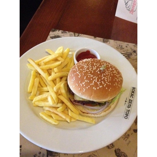 Ресторанный сервис бронирования столиков menu-rest.com - Интерьер ресторана "Бокас Дель Торо"