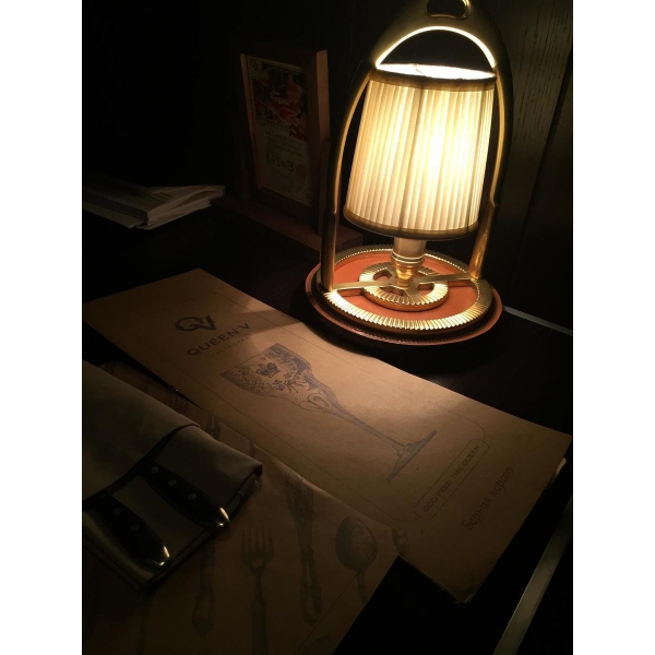 Ресторанный сервис бронирования столиков menu-rest.com - Интерьер ресторана "Queen V"